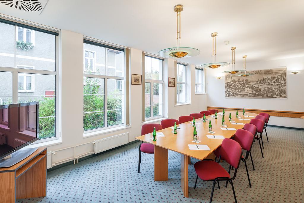 Villa Voyta Prag Eksteriør billede