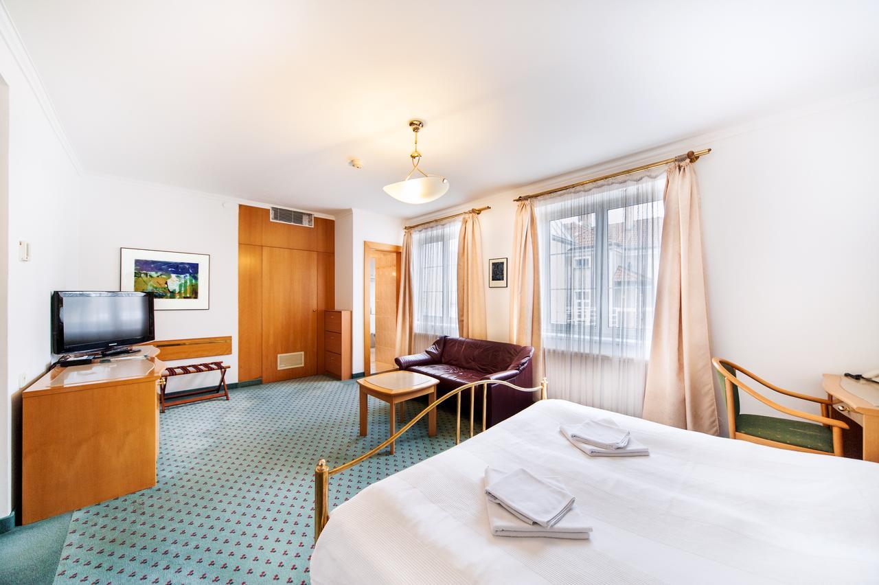 Villa Voyta Prag Eksteriør billede