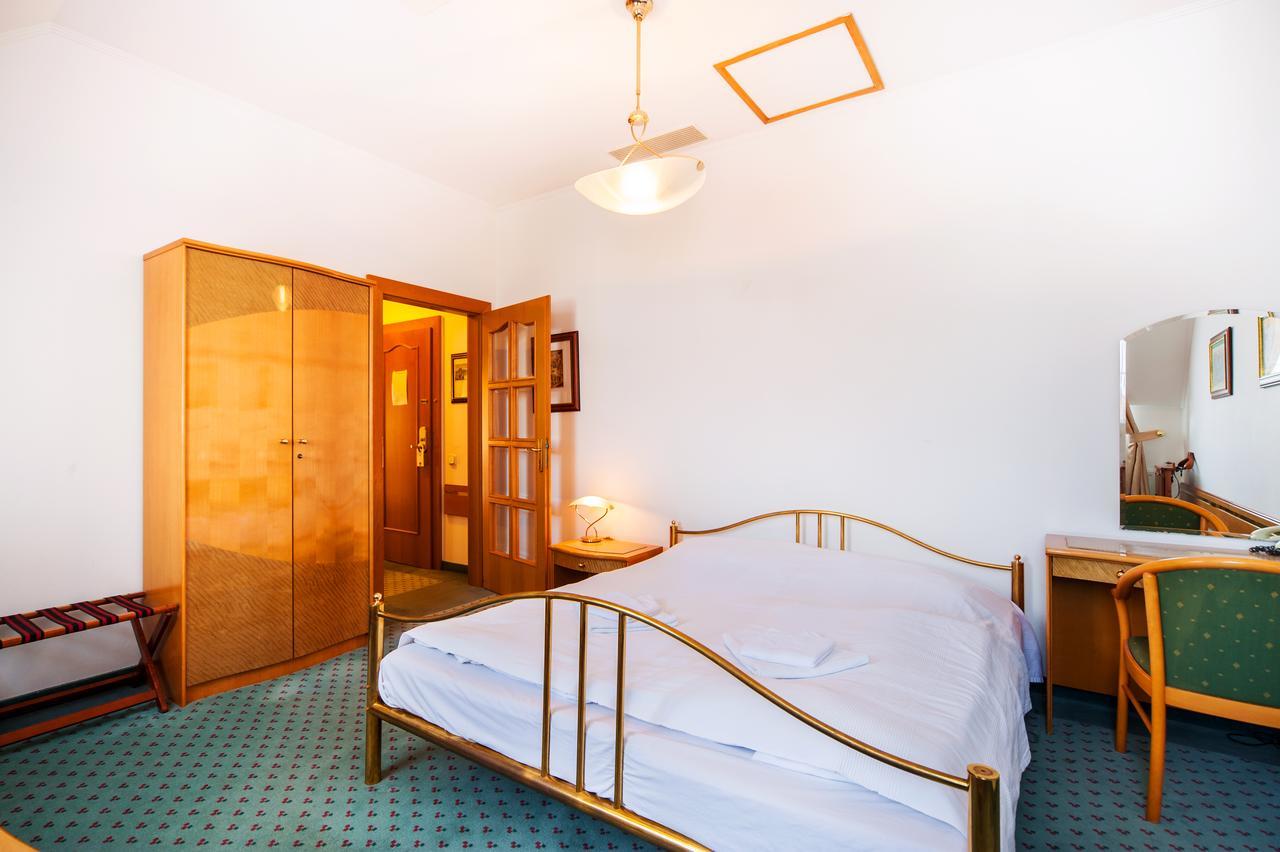 Villa Voyta Prag Eksteriør billede